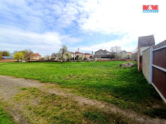 Prodej pozemku k bydlení, 1300 m², Cholina - 2