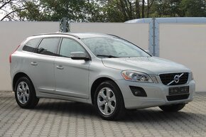 Volvo XC60 2.4D5 120kW AWD Automat+Navi+Kamera+Tažné - 2
