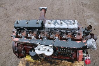 Zetor 12111 12145 motor díly z něj - 2