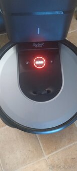 Robot Vysavač - 2