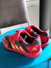Prodám úplně nové botasky ADIDAS v.36 - 2