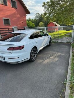 VW Arteon R-line 2.0 Tdi 4Motion - 2