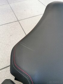 Sedla Yamaha Tracer 900 GT - 2