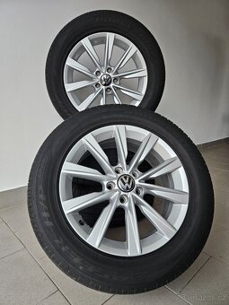 Orig. VW Philadelphia 5x112 Letní 235/55/17 - Top - 2