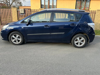 Toyota Verso 2.0, D4-D, r.v. 2011 - 2