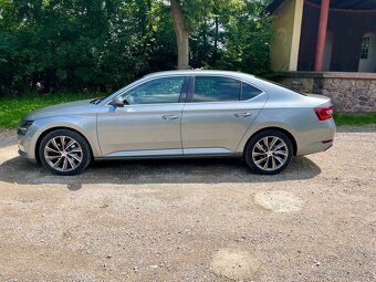 Škoda Superb 3 - 4x4, koupeno nové CZ - první majitel - 2
