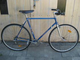 FAVORIT - CESTOVNÍ - 2