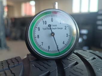 225/65 R17 MICHELIN (3617) - 2