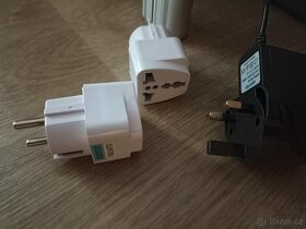 Přechodka na 220V do zahraničí za 50kč, i UK - 2