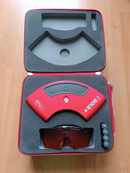 Křížový podlahový laser SOLA FCL - 2