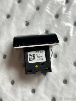 Tlačítko výstražných světel Škoda Superb 2 - 2