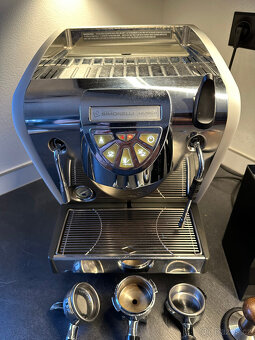 kávovar Nuova Simonelli Musica LUX - 2