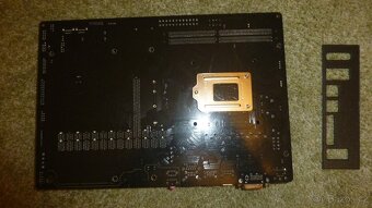 ASRock H 110 Pro BTC+, přiložen IO Shield - 2