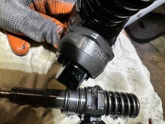 Vstrikovace 1,9 tdi 74 kw fabia - 2