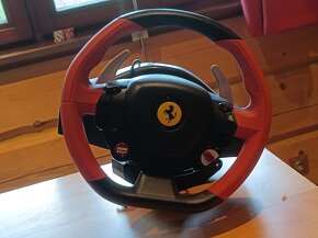 Závodní volant a pedály-XBOX ONE -Ferrari 458 Spider - 2ks - 2