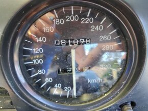 Honda CBR 1100x blackbird - 2
