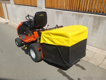 Prodám zahradní traktor Outils-wolf  Etesia 100 Hydro - 2
