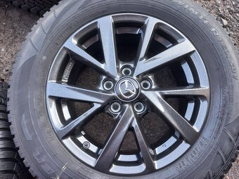 Prodám sadu Orig ALU kol Mazda 215/65R16 zimní - 2