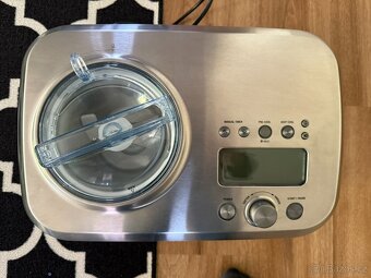 Zmrzlinovač Sage BCI600 - zánovní - 2