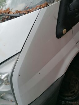 Levý přední blatník na Ford Transit r. 2011 - 2