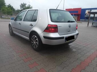 VW Golf - 2