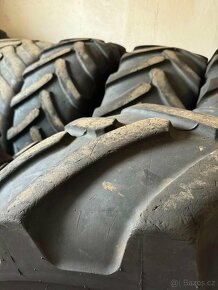 Pneu Mitas 445/70 R24 - 2