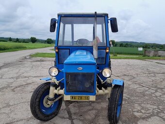 Zetor 4611 s platnou technickou - 2