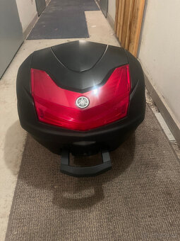 Novy Yamaha horní kufr City 39l Matt Black 2x klic - 2