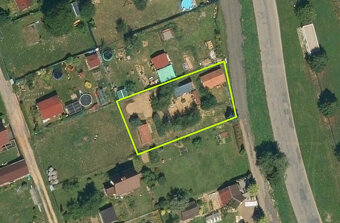 Prodám zahradu s garáží v Pelhřimově - 2