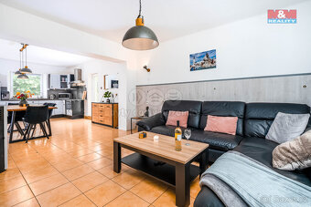 Prodej rodinného domu 140 m², pozemek 3169 m², Lampertice - 2