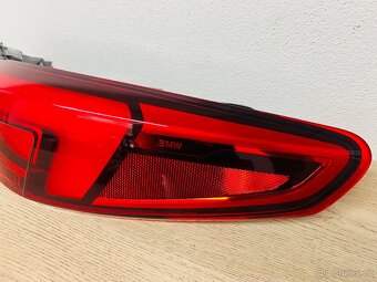 BMW F44 zadní světlo - 2