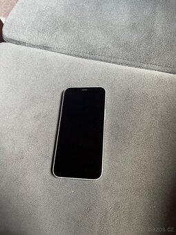 iPhone 12 mini, zachovalý - 2