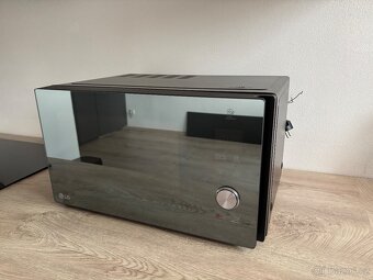 Mikrovlnná trouba LG MH6565DPR v záruce - 2