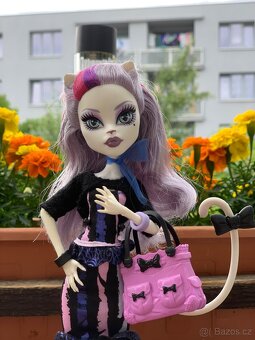Monster High Catrin DeMeow - 2