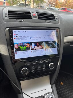 CarPlay Radio Škoda Octavia 2 Combi - 2