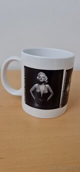 Hrnek Marilyn Monroe - 2