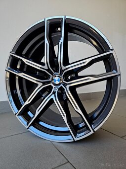 Orig. BMW M5/M8 Dvourozměr 20" - Top - 2
