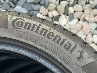 225/45 R18 - 2