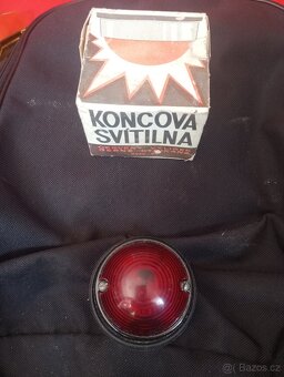 Červená koncová svítilna světlo brzdové mlhovka - 2