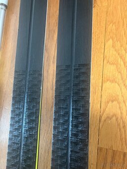 Juniorský set na běžky Fischer - 2