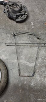 Peugeot 306 rezervní kolo - 2