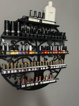 Modeláž nehtů - 2