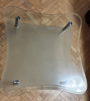 Konferenční stůl - 2