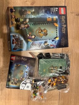 LEGO® Harry Potter™ 76383 Kouzelné momenty z Bradavic - 2
