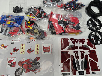 STAVEBNICE Technic 42107 Ducati Panigale V4 R (náhrada) - 2