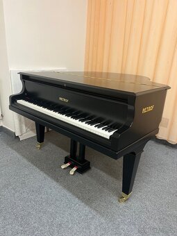 Klavír - černé křídlo Petrof vel. V 103KC - 2