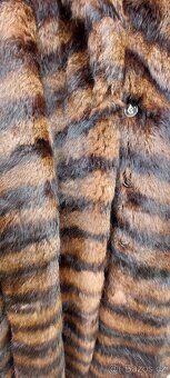 Kožich z pravé králičí kožešiny - 2