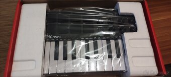 AKAI MPK Mini PLAY MK3 - 2