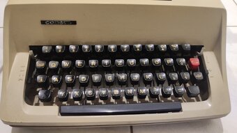 Psací stroj Consul 2224 r.v.1974 - Retro - 2