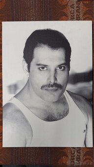 Queen a The Beatles - 2